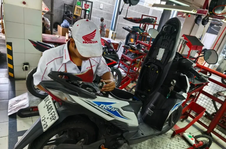 Tidak banyak pengendara yang menyadari bahwa tangki bahan bakar memiliki peran penting dalam menjaga kesehatan sistem mesin sepeda motor.