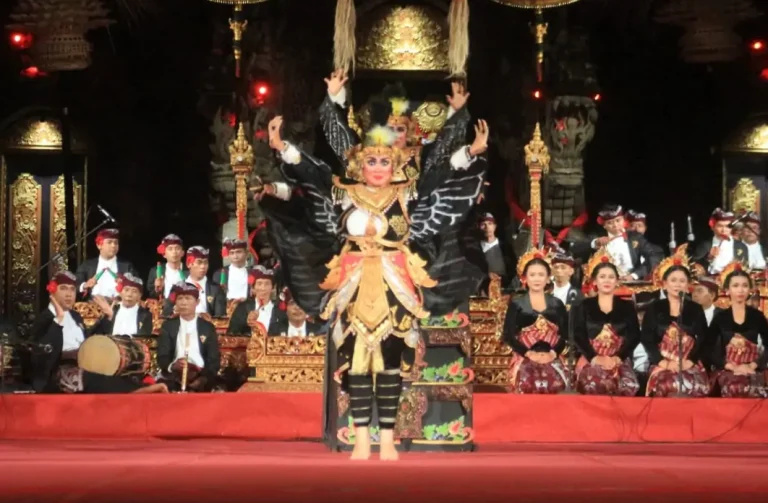 Giri Kusuma Bontihing Tampilkan Karya-Karya Bersejarah di Pesta Kesenian Bali 2025
