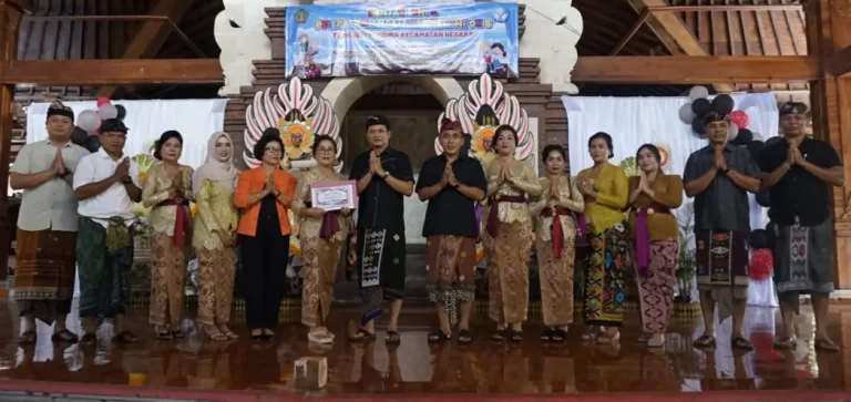 Usulan pengurangan hari belajar menjadi lima hari dalam sepekan untuk jenjang Taman Kanak-Kanak mendapat respon positif dari Bupati Jembrana