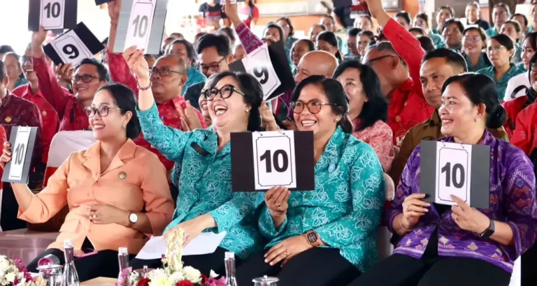 Ketua TP PKK Kabupaten Tabanan, Rai Wahyuni Sanjaya, secara resmi membuka ajang Lomba Karaoke antar TP PKK Kecamatan perayaan HKG PKK ke-53