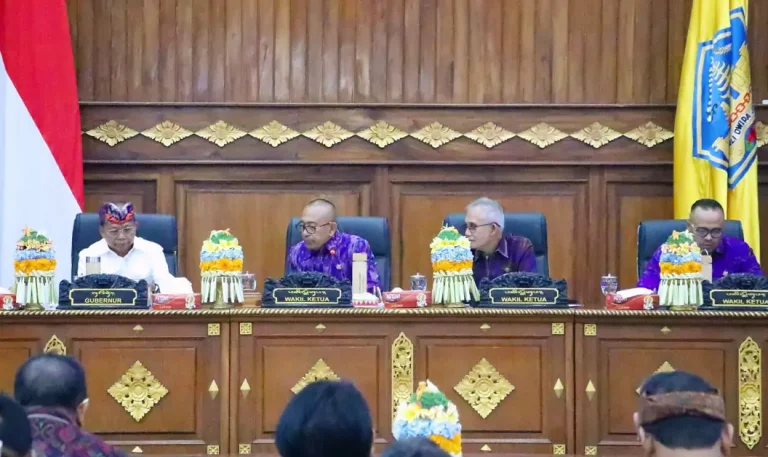 Gubernur Bali, Wayan Koster, menegaskan keseriusannya dalam membangun Bali yang berkelanjutan dan mandiri melalui penguatan tata kelola fiskal