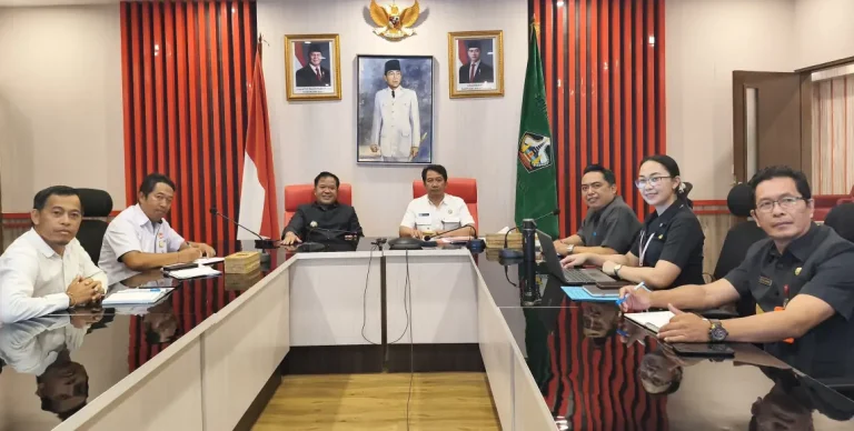 Bupati Bangli Hadiri Sosialisasi Penilaian Kinerja Inspektur Daerah Secara Virtual