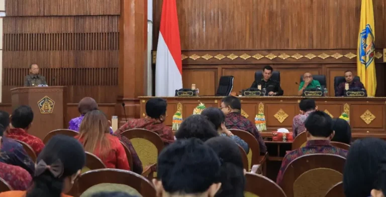 Gubernur Koster Dorong Transformasi Fiskal dan Pembangunan Berbasis Kearifan Lokal