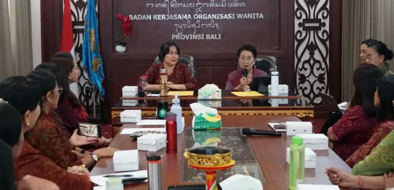 WHDI Bali Tegaskan Komitmen Perempuan Hindu dalam Merawat Budaya, Adat, dan Spiritualitas Bali