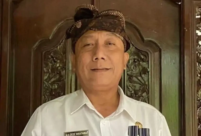 Disdikpora Kota Denpasar memberikan penjelasan terkait seorang anak yatim di Banjar Batukandik yang tidak diterima di SMP Negeri 15 Denpasar.