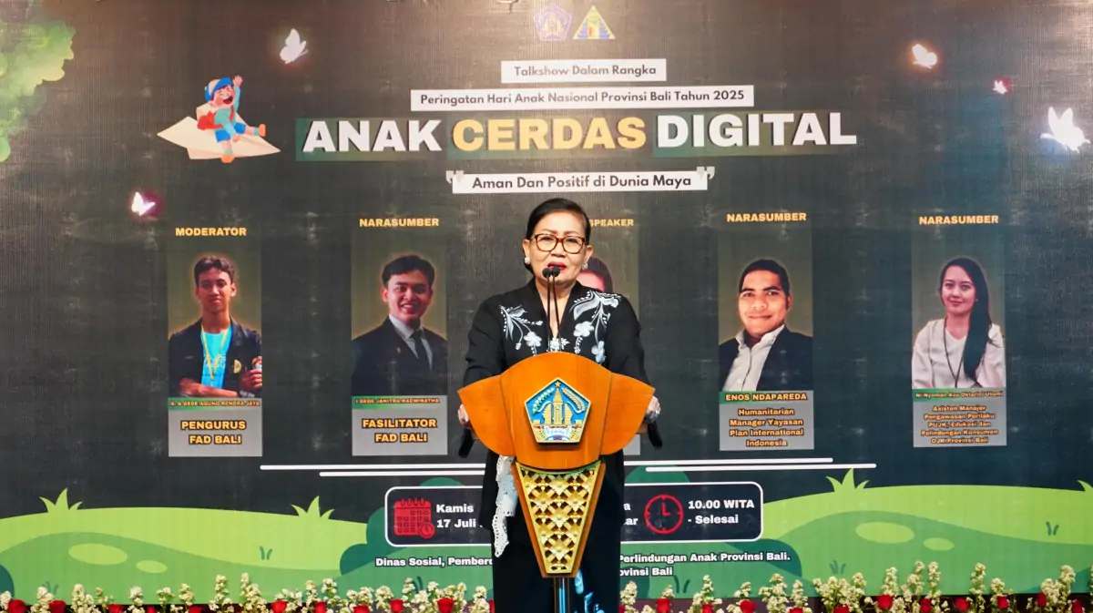 Ketua Tim Penggerak PKK Bali, Putri Suastini Koster, mengajak generasi muda menggunakan teknologi digital secara cerdas dan bijak.