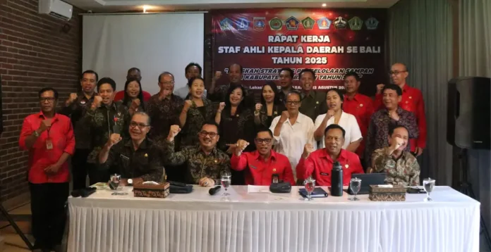 Pemkab Tabanan menjadi tuan rumah Rapat SAHLIKADA se-Bali dengan fokus pada strategi pengelolaan sampah terpadu dan berkelanjutan di Bali.