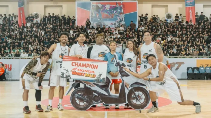 Siswi SMAN 2 Denpasar Bawa Pulang Honda BeAT Series di Final Honda DBL Bali 2025