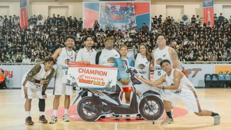 Siswi SMAN 2 Denpasar Bawa Pulang Honda BeAT Series di Final Honda DBL Bali 2025