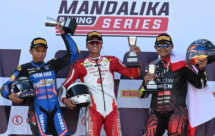 Momen peringatan HUT ke-80 Republik Indonesia menjadi lebih istimewa berkat torehan prestasi para pebalap muda binaan Astra Honda Motor.