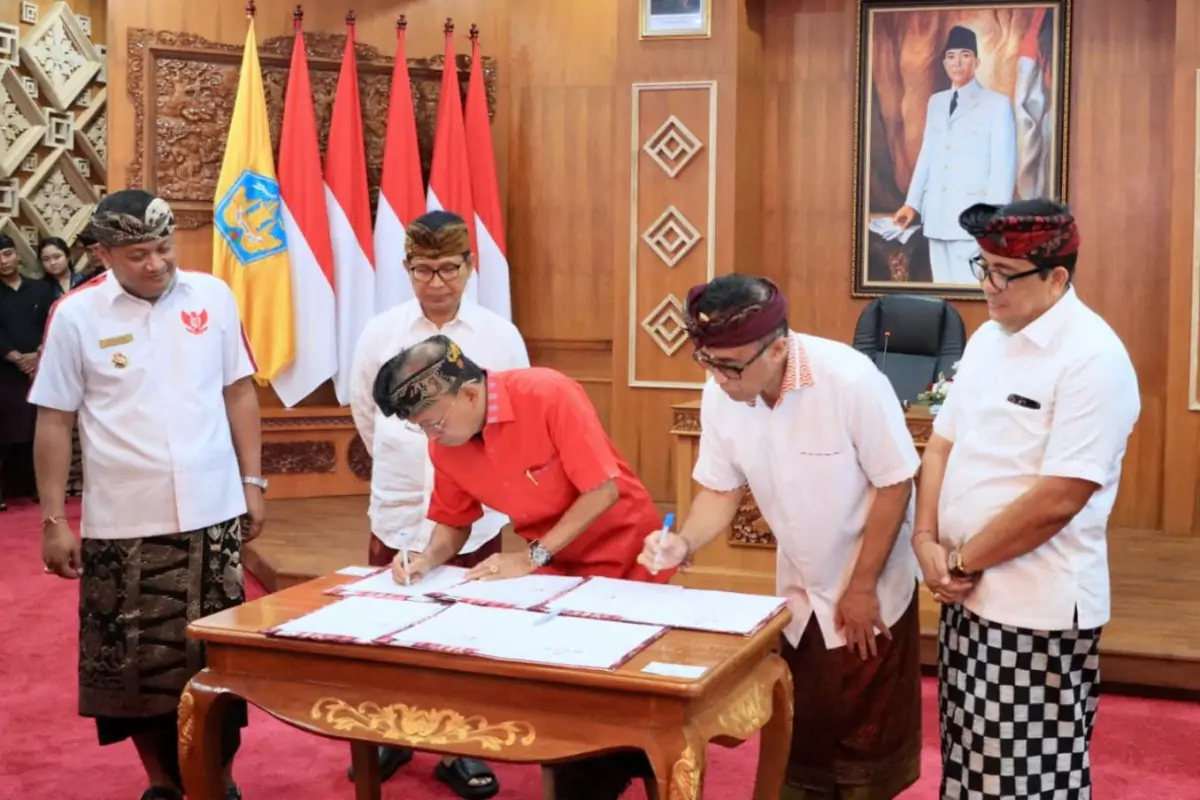 Pemkot Denpasar dan Pemprov Bali Teken Kerja Sama Penyelenggaraan Angkutan Umum Perkotaan 2026