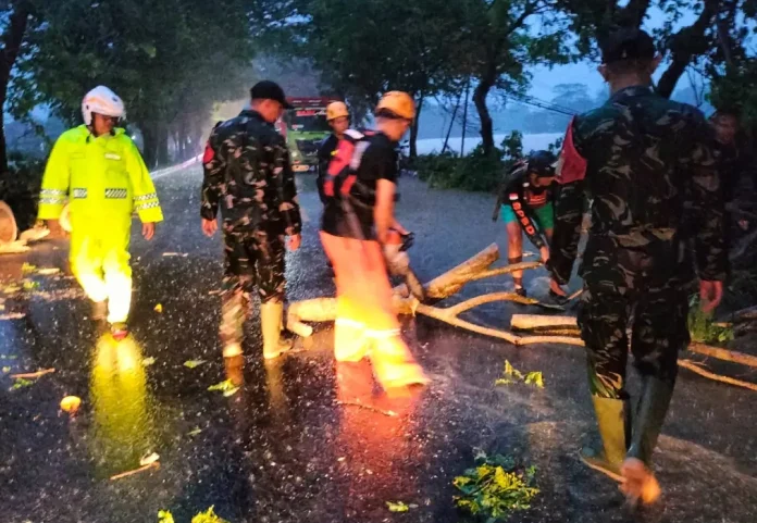 Hujan lebat yang mengguyur Kabupaten Jembrana sejak Selasa 9 September 2025 malam menyebabkan banjir di sejumlah titik.