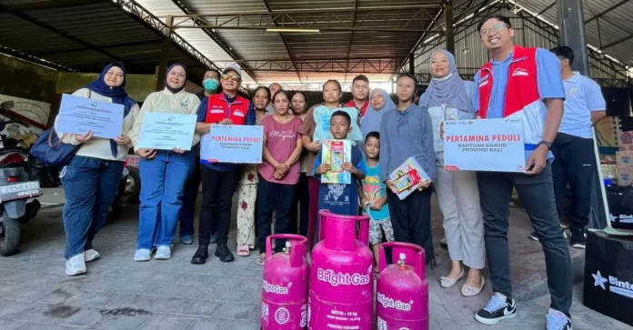 Pertamina Patra Niaga menyalurkan bantuan logistik dan layanan darurat bagi korban banjir di Bali sejak 10 September 2025, bekerja sama dengan BPBD dan pemerintah daerah agar bantuan tepat sasaran.