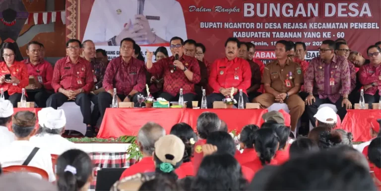 Bupati Sanjaya Bawa Pelayanan Publik dan Dukungan Pertanian ke Desa Rejasa Lewat Program Bungan Desa