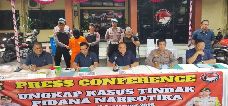 Direktorat Reserse Narkoba Polda Bali berhasil menggagalkan peredaran narkotika jaringan lintas provinsi dengan menangkap seorang pemuda asal Tabanan.