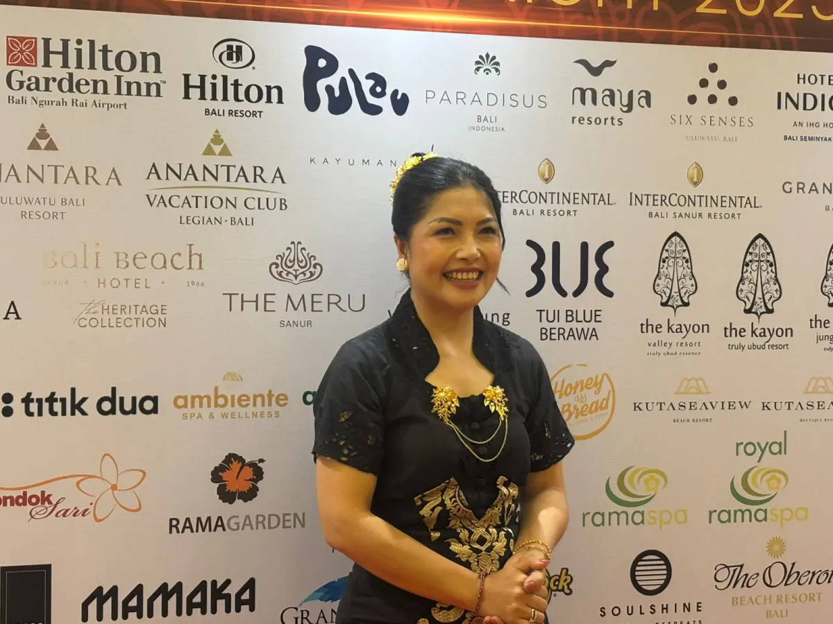 Elizabeth International Perkuat Sinergi Pendidikan dan Industri Lewat MOU Signing & Awarding Night 2025