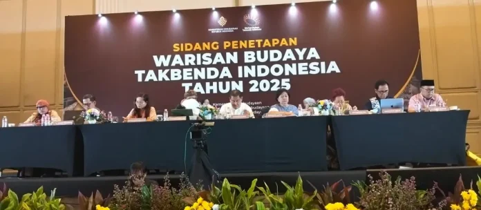 Dua kesenian tradisional dari Denpasar, Gending Ancag-Ancagan dan Baris Gede Telek, resmi diakui sebagai Warisan Budaya Takbenda Nasional oleh Kementerian Kebudayaan RI.