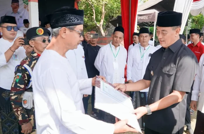 Wabup Supriatna Ajak Santri Buleleng Seimbangkan Ilmu Agama dan Teknologi untuk Masa Depan Daerah