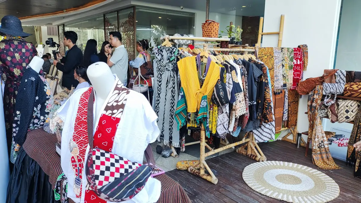 BAMFES ini dirancang sebagai wadah berkelanjutan bagi desainer, brand fashion, serta pelaku UMKM Bali untuk saling terhubung, berinovasi, dan tumbuh bersama.