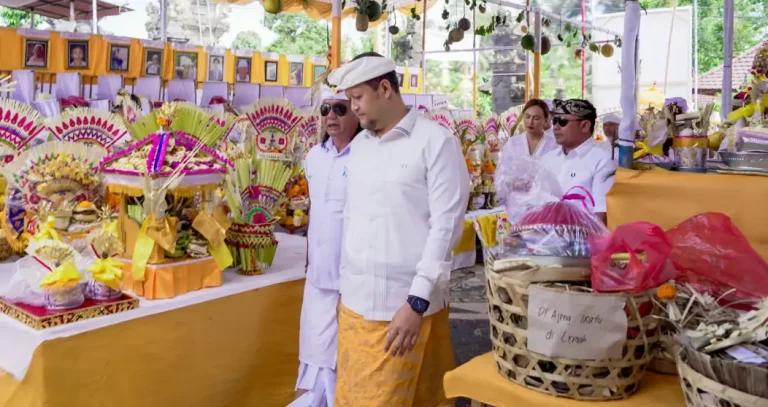 Wujud komitmen Pemerintah Kabupaten Badung dalam menjaga adat dan budaya kembali ditunjukkan oleh Wakil Bupati Badung, Bagus Alit Sucipta.