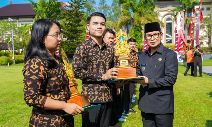 Bupati Adi Arnawa Tegaskan Peran Pemuda Badung dalam Bangun Indonesia di Hari Sumpah Pemuda