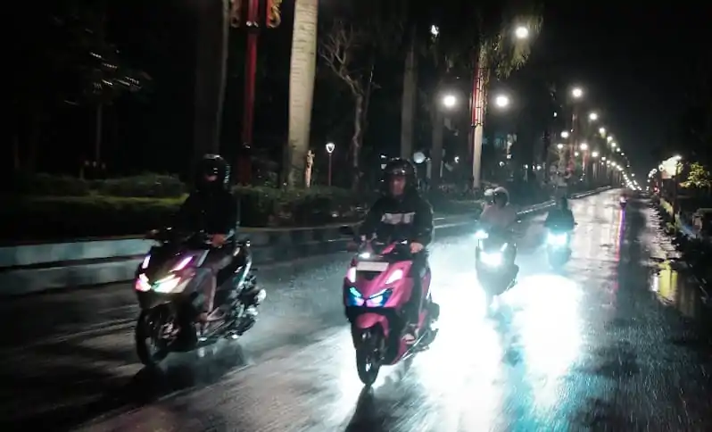 Astra Motor Bali kembali menghadirkan pengalaman berkendara malam bagi komunitas Honda melalui acara Nocturnity Riding