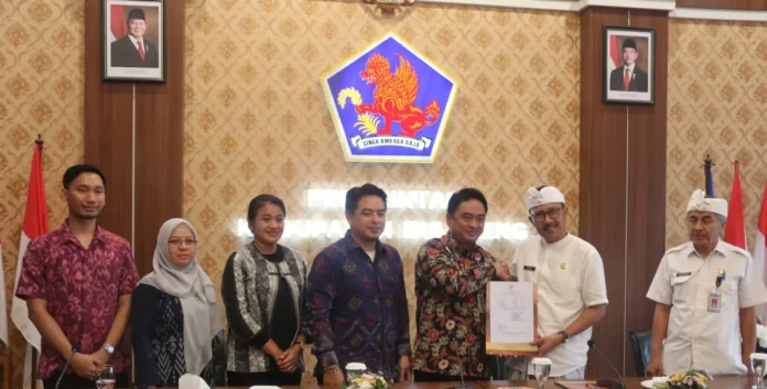 Sekretaris Daerah (Sekda) Kabupaten Buleleng, Gede Suyasa, menerima kunjungan kerja dari Badan Pemeriksa Keuangan RI Perwakilan Provinsi Bali