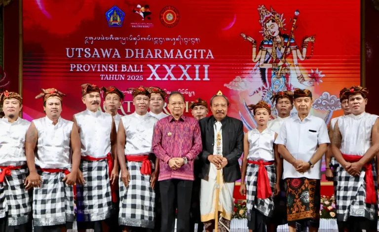 Lewat Utsawa Dharma Gita XXXII, Gubernur Koster Ingin Seni dan Agama Jadi Identitas Abadi Bali