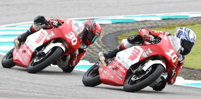 Pebalap muda binaan PT Astra Honda Motor (AHM) menutup perjuangan di musim Idemitsu Asia Talent Cup (IATC) 2025 dengan penampilan impresif
