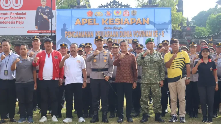 Wakil Bupati Buleleng, Gede Supriatna, menyatakan persiapan Kejuaraan Dunia Vovinam 2025 telah mencapai 90% dan menekankan pentingnya keamanan, ketertiban, serta keramahan sebagai tuan rumah.