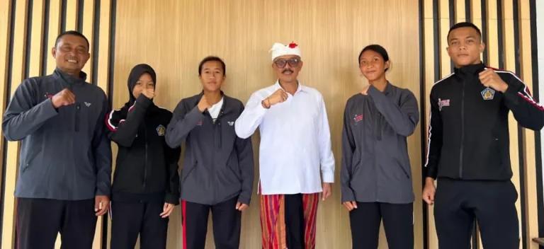 Wakil Bupati Bangli I Wayan Diar, resmi melepas keberangkatan atlet pelajar Bangli di ajang POPNAS XVII Tahun 2025 di Jakarta