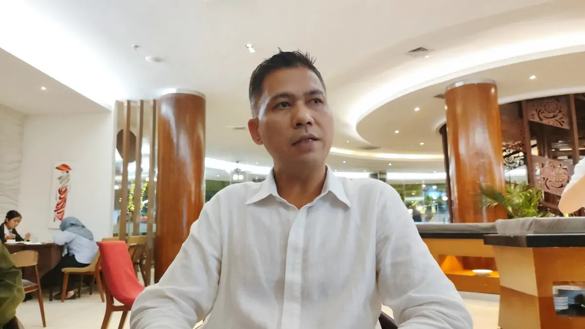 General Manager Golden Tulip Jineng Resort Bali, Baramukti saat diwawancara pada Kamis, 13 November 2025.