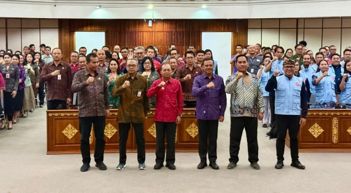 Gubernur Bali Wayan Koster menegaskan komitmen memperkuat integritas, budaya antikorupsi, dan pencegahan gratifikasi bagi ASN Pemprov Bali dalam kegiatan sosialisasi bersama Forum PAKSI di Denpasar.