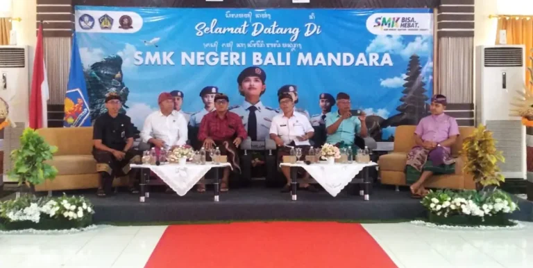 Pemkab Buleleng menggelar Sosialisasi Pusat Pendidikan Wawasan Kebangsaan (PPWK) yang berlangsung di Aula SMK Negeri Bali Mandara.