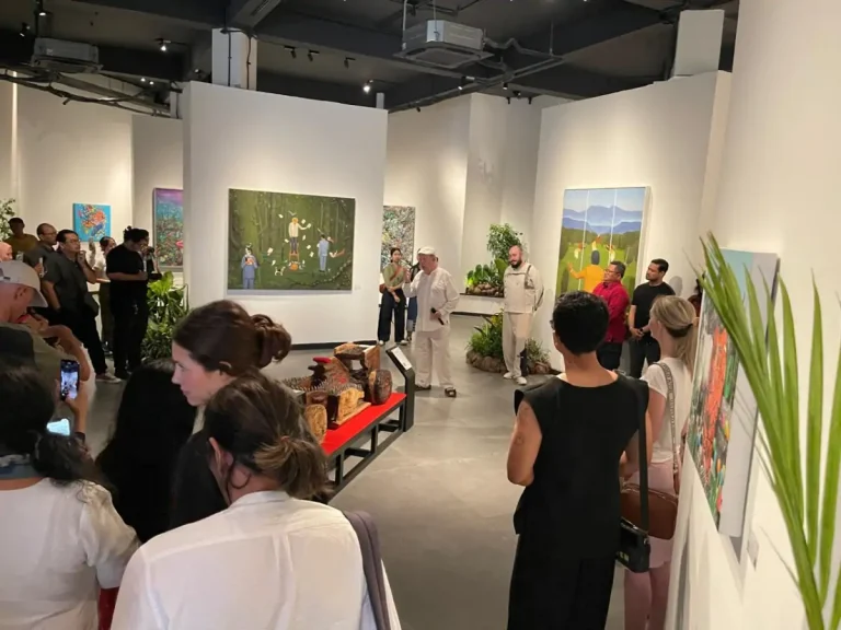 Nuanu Buka Pameran “Liana Reverie: Vivid Colours”, 23 Seniman Hadir dan Ajak Publik Kembali Menyatu dengan Alam