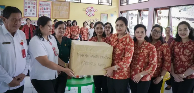 Dalam rangka memperingati HUT ke-26, Dharma Wanita Persatuan (DWP) Kabupaten Bangli menyelenggarakan serangkaian kegiatan edukatif dan sosial yang inspiratif.