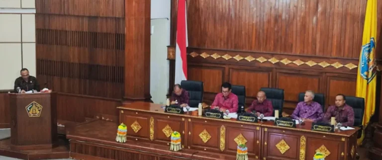 DPRD Bali Sahkan Raperda APBD Semesta Berencana 2026, Defisit Dijawab dengan Optimalisasi Pendapatan Daerah