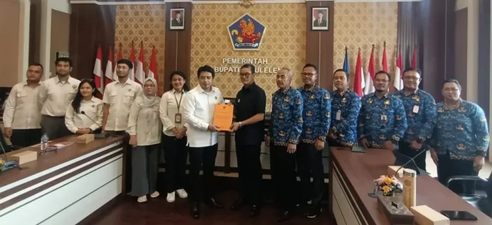 Pemerintah Kabupaten Buleleng menerima hasil pemeriksaan kinerja terhadap penyelenggaraan Data Pokok Pendidikan (Dapodik) dari BPK RI