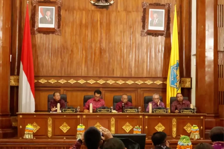 APBD Semesta Berencana 2026 Disahkan, Pemprov Bali Siapkan Tiga Regulasi Baru Perkuat Arah Pembangunan