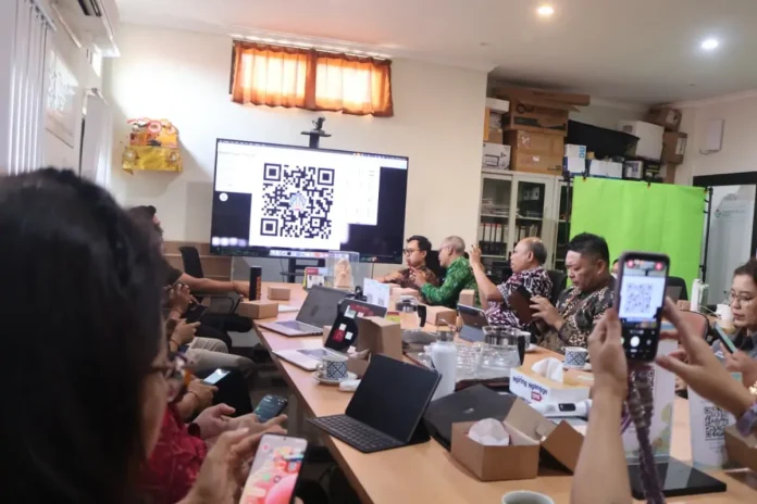 Tim penilai IGA 2025 meninjau berbagai inovasi Pemprov Bali, termasuk aplikasi We Love Bali dan pengelolaan sampah berbasis sumber di Desa Adat Cemenggaon.