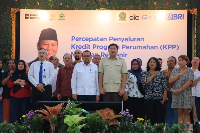 Gubernur Bali Wayan Koster membuka kegiatan bersama Menteri PKP untuk mempercepat penyediaan rumah layak huni bagi masyarakat Bali dan menanggulangi kawasan kumuh.