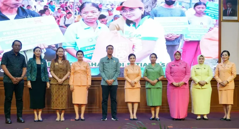 Pemerintah Kabupaten Badung menegaskan dukungannya terhadap penguatan peran perempuan melalui perayaan Hari Ulang Tahun (HUT) ke-26 Dharma Wanita Persatuan (DWP)
