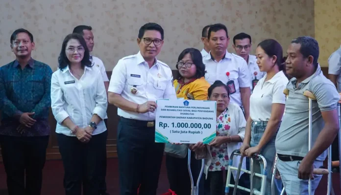 Pemkab Badung Luncurkan Bantuan Sosial bagi Penyandang Disabilitas dalam Peringatan HDI dan HKSN 2025