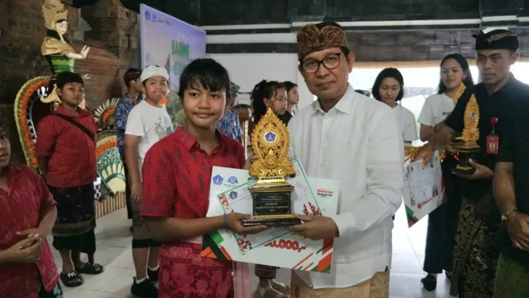 Badung Dorong SDM Pariwisata, Bupati Adi Arnawa Resmi Tutup EpiC dan Luncurkan Modul Bimbel Inggris 2026