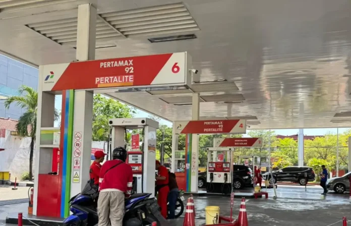 Menyongsong libur Natal 2025 dan Tahun Baru 2026, Pertamina Patra Niaga Jatimbalinus mengaktifkan Satgas Nataru lebih awal dari biasanya