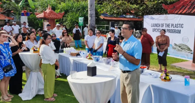 Ayodya Resort Bali dan Diversey Indonesia Luncurkan Program PlasticShreds untuk Kurangi Sampah Plastik di Laut