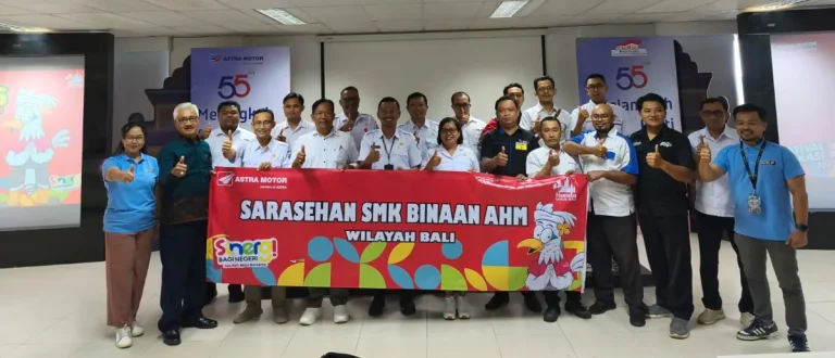 Astra Motor Bali menggelar Sarasehan SMK Binaan Honda untuk meningkatkan mutu pendidikan vokasi TBSM dan memperkuat sinergi antar sekolah, sekaligus menyiapkan lulusan siap kerja dan berpeluang melanjutkan studi.