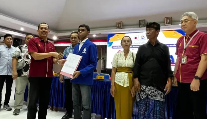 Institut Teknologi dan Bisnis (ITB) STIKOM Bali secara resmi melepas mahasiswa peserta program kuliah sambil magang ke Jepang