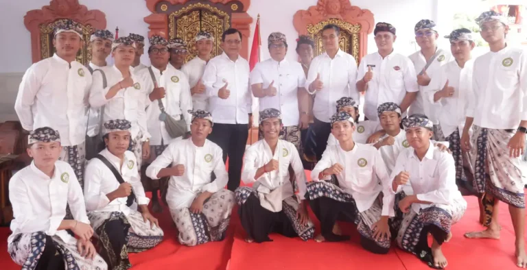 Wagub Bali Giri Prasta Dorong Generasi Muda Patemon Lestarikan Budaya