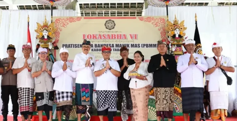 Pemerintah Kabupaten Tabanan menegaskan komitmennya dalam mendukung pelestarian adat dan budaya Bali pada pembukaan Lokasabha VI Pratisentana